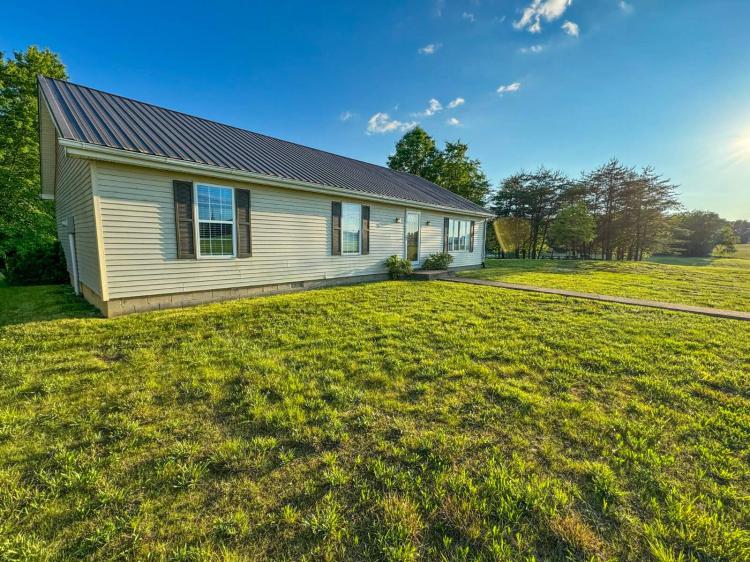 3 Bedrooms2 Bathroom on 27.98 Acres at 13940 State Route 279