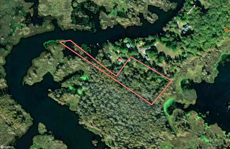 6.17 acres of Waterfront / Residential & Recreational Land For Sale on the Chickahominy Lake in New Kent County VA!