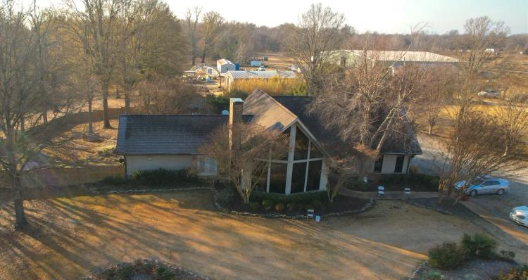 29 Acres with a Home in Sunflower County at 5 Lombardy Road in Drew, MS