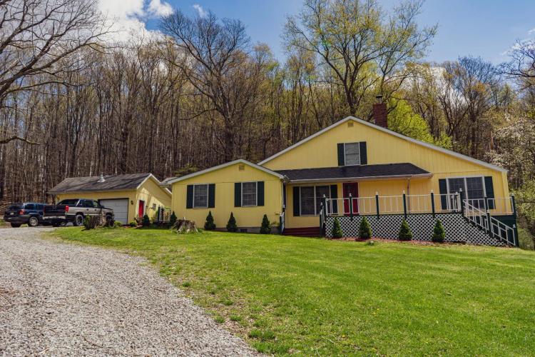 3 Bedrooms2 Bathroom on 10.00 Acres at 3878 Brandonville Pike